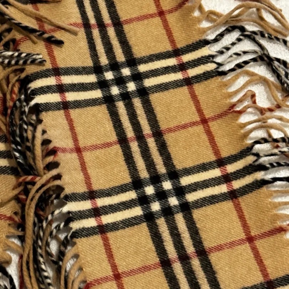 Authenticated Burberry London Cashmere Tan Red Black Plaid Fringe Scarf Unisex - Picture 11 of 13